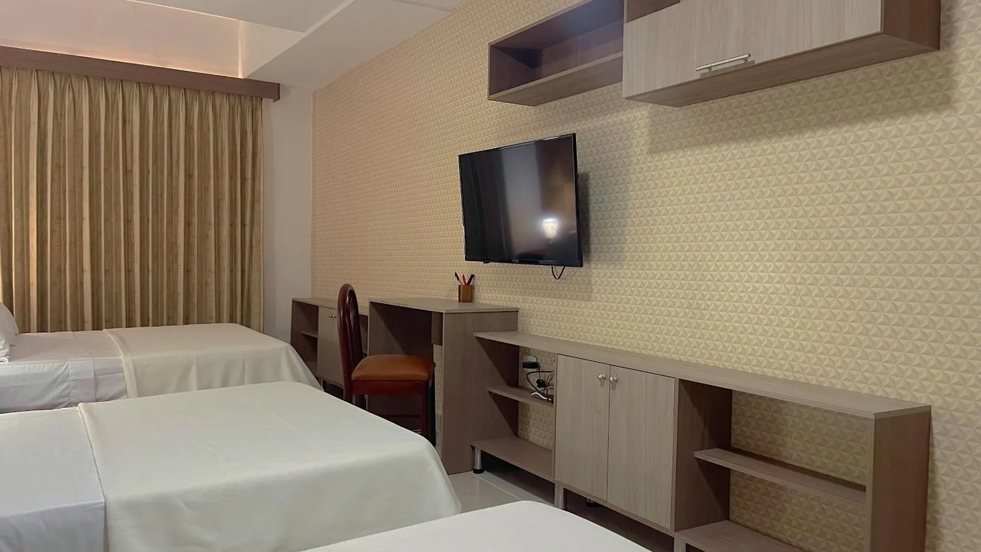 Hotel Prado 72 Inn Μπαρρανκίγια 4*,