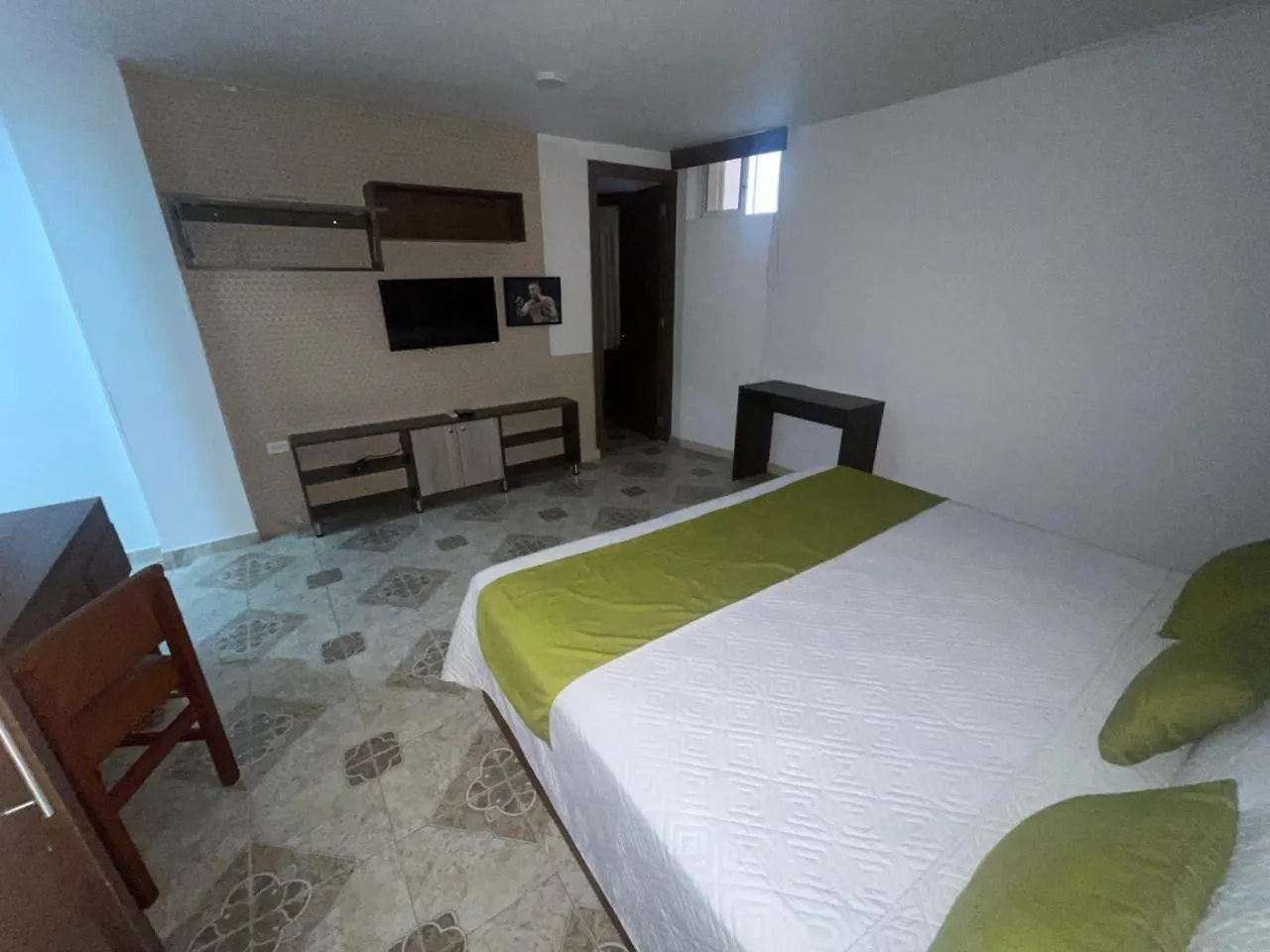 Hotel Prado 72 Inn Μπαρρανκίγια 4*,